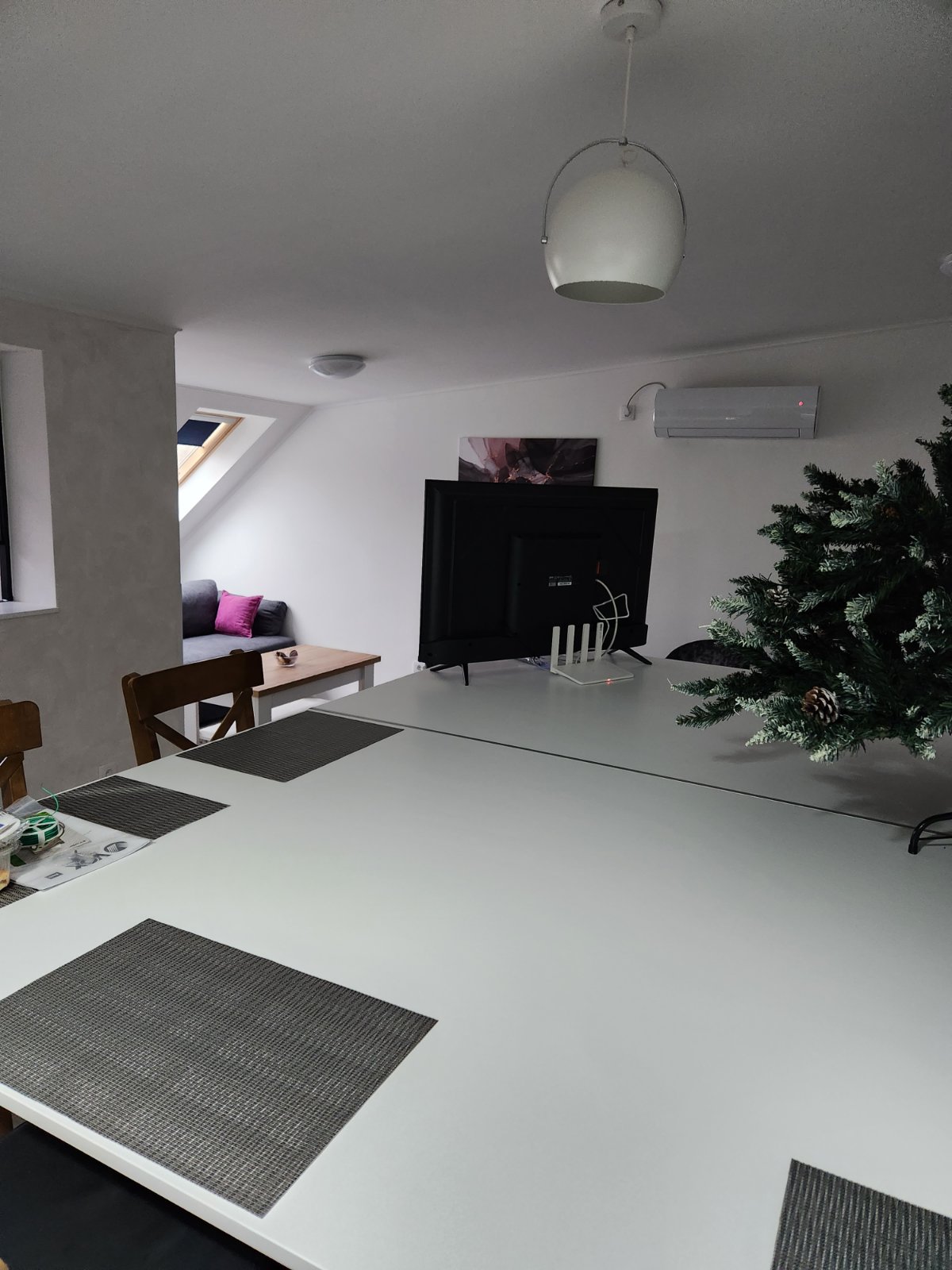 placeholder image-sq